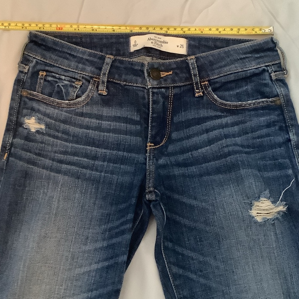 Abercrombie & Fitch Women's Dark Blue Distressed Boyfriend Jeans